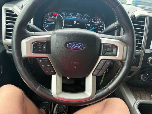 Used 2017 Ford F250 Lariat w/ Chrome Package AWD/4WD image 26