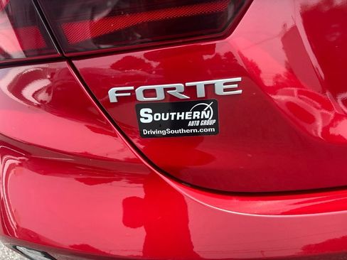 Certified 2024 Kia Forte LXS FWD image 26