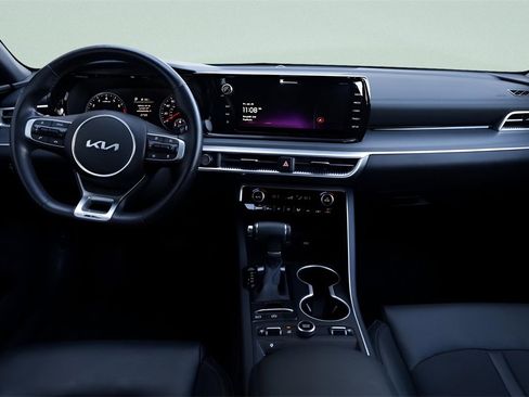 Used 2023 Kia K5 GT-Line image 29