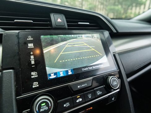 Used 2018 Honda Civic EX image 31