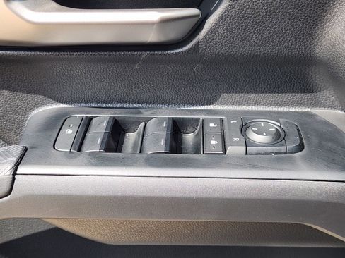 Used 2025 Toyota Tacoma TRD Sport AWD/4WD image 28