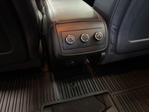 Used 2017 Buick Enclave Leather w/ Trailering Package image 12