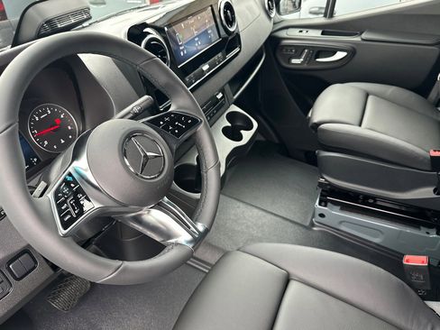 New 2026 Mercedes-Benz Sprinter 2500 image 10