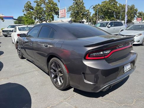 Used 2022 Dodge Charger R/T w/ Blacktop Package RWD image 6