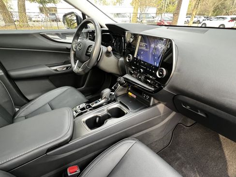 Used 2025 Lexus NX 250 250 Premium image 48