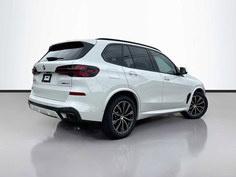 Certified 2024 BMW X5 xDrive40i w/ M Sport Package AWD/4WD image 3