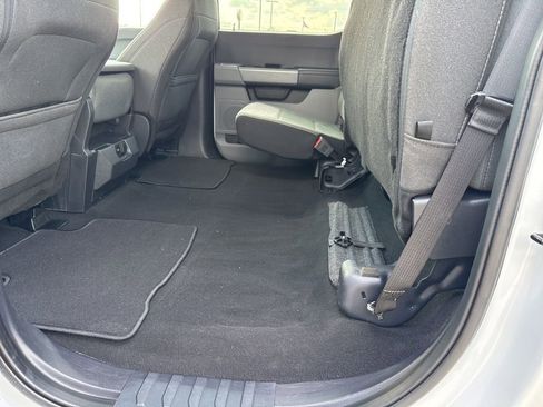 Used 2024 Ford F250 XLT image 11