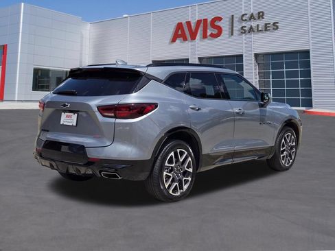 Used 2025 Chevrolet Blazer RS FWD image 6