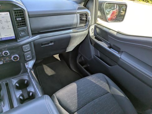 Used 2022 Ford F150 XLT w/ Equipment Group 302A High AWD/4WD image 17