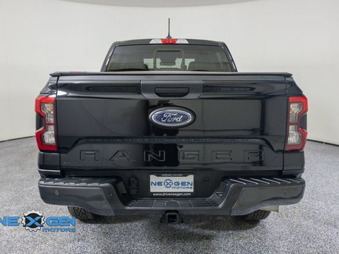 Used 2025 Ford Ranger XLT w/ Equipment Group 301A High AWD/4WD image 6
