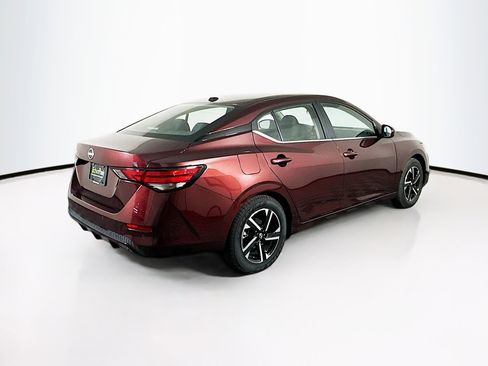 Used 2025 Nissan Sentra SV image 9