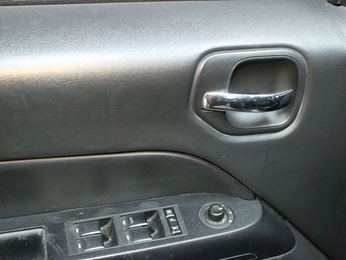 Used 2016 Jeep Patriot High Altitude image 15