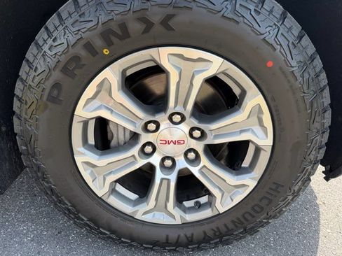 Used 2020 GMC Sierra 1500 SLE w/ SLE Value Package AWD/4WD image 31
