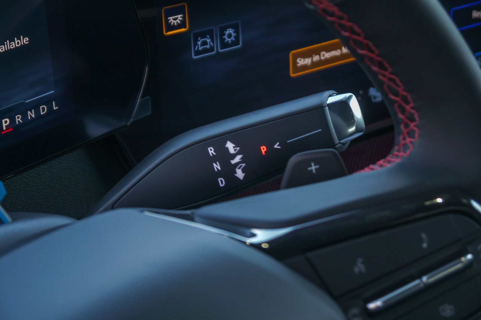 New 2026 Chevrolet Traverse RS w/ LPO, Floor Liner Package FWD image 18