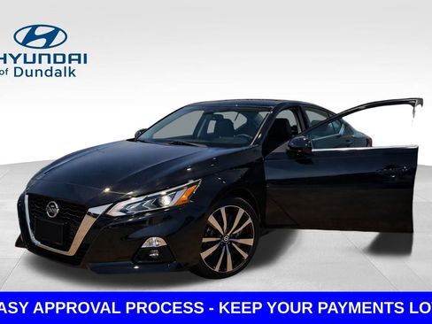 Used 2021 Nissan Altima 2.5 SR FWD image 1