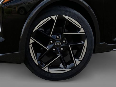 New 2026 Kia K4 GT-Line image 9