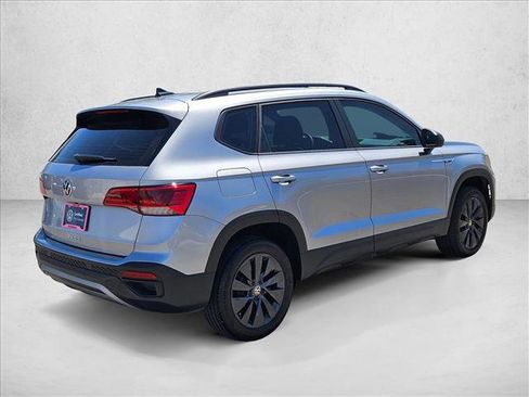 Used 2024 Volkswagen Taos S FWD image 5