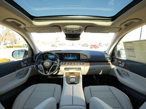 New 2026 Mercedes-Benz GLE 450 4MATIC image 18
