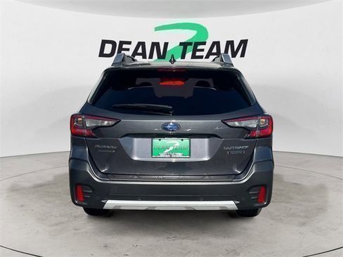 Used 2022 Subaru Outback Touring image 7