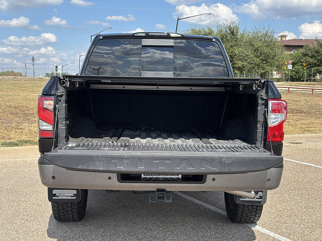 Used 2021 Nissan Titan Platinum Reserve AWD/4WD image 7