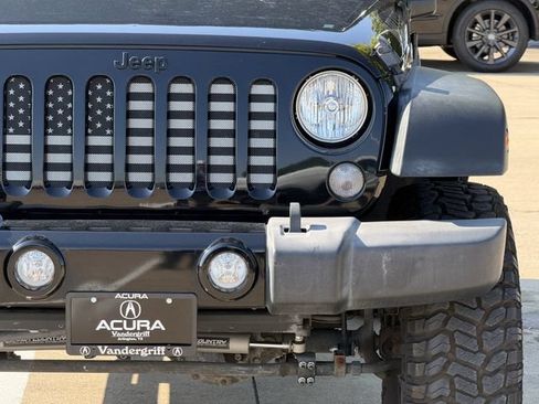 Used 2015 Jeep Wrangler Sport AWD/4WD image 8