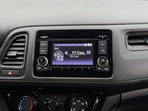Used 2020 Honda HR-V LX image 3