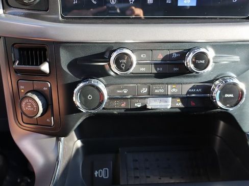 Used 2025 Ford F150 XLT w/ Equipment Group 302A MID image 36