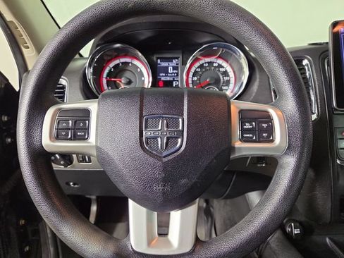 Used 2011 Dodge Durango Express AWD/4WD image 23
