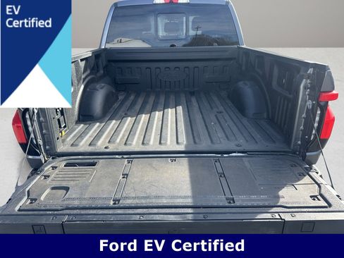 Used 2022 Ford F150 Lightning Lariat w/ Equipment Group 511A High image 7