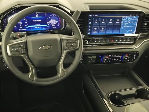 New 2026 Chevrolet Silverado 2500 ZR2 AWD/4WD image 29