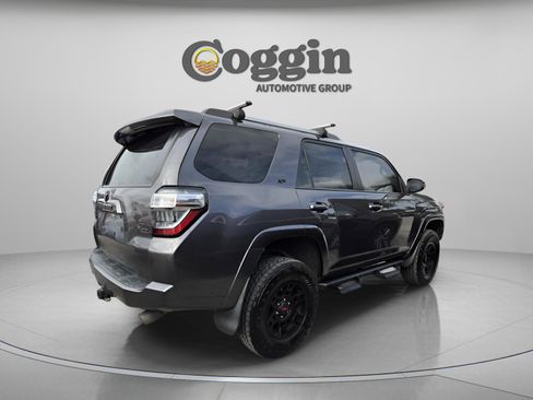 Used 2021 Toyota 4Runner SR5 image 13
