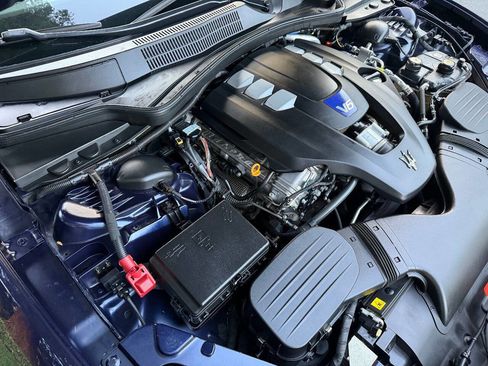 Used 2018 Maserati Quattroporte S GranSport image 40