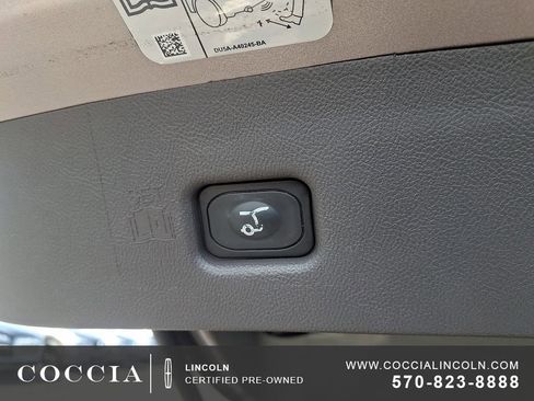 Certified 2019 Lincoln Nautilus Reserve FWD image 29