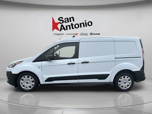 Used 2021 Ford Transit Connect XL FWD image 5