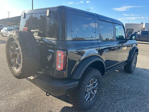 New 2025 Ford Bronco Badlands image 23