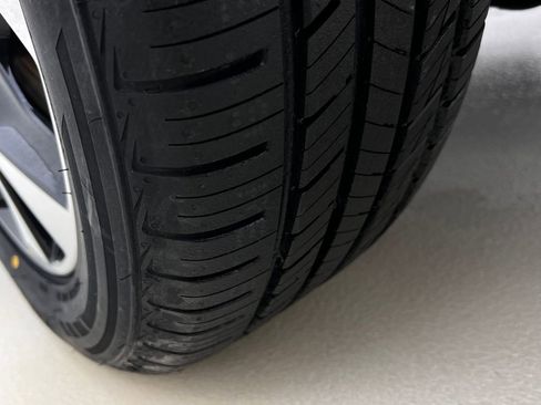 Used 2023 Ford Mustang Mach-E Premium image 33