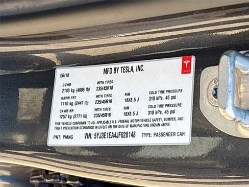 Used 2018 Tesla Model 3 Long Range RWD image 32
