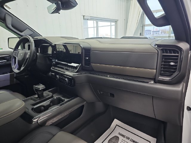 Used 2025 Chevrolet Silverado 1500 ZR2 w/ Technology Package AWD/4WD image 28