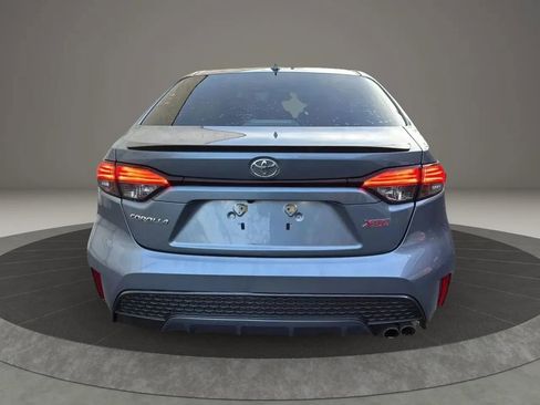 Used 2021 Toyota Corolla XSE image 6