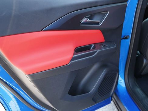 New 2025 Chevrolet Equinox EV RS image 24