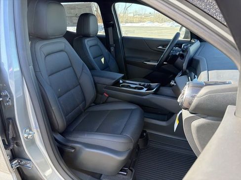 New 2026 Chevrolet Equinox LT image 31