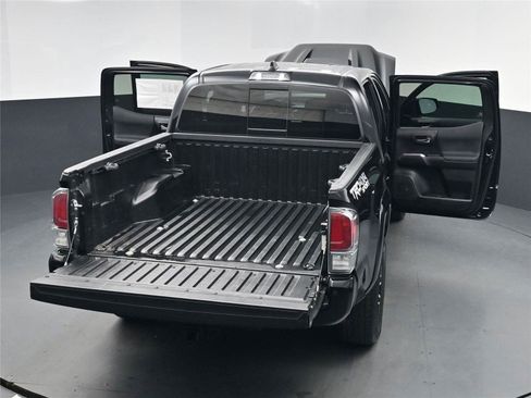 Used 2021 Toyota Tacoma TRD Sport w/ TRD Premium Sport Package image 25