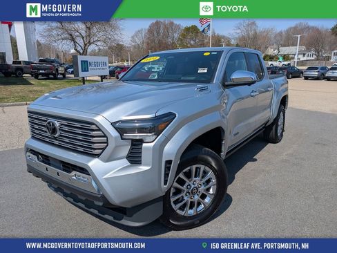 Used 2024 Toyota Tacoma Limited AWD/4WD image 1