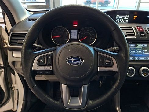 Used 2018 Subaru Forester 2.5i image 22