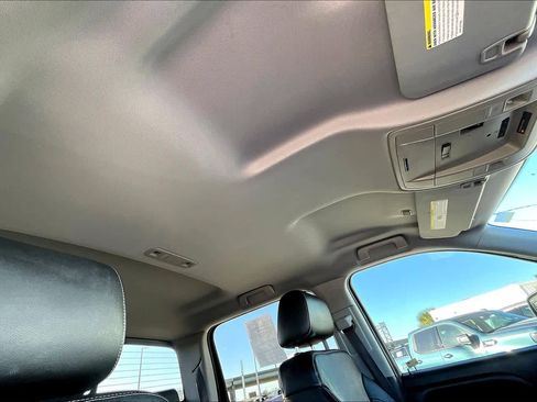 Used 2016 GMC Sierra 1500 SLT w/ SLT Preferred Package image 27