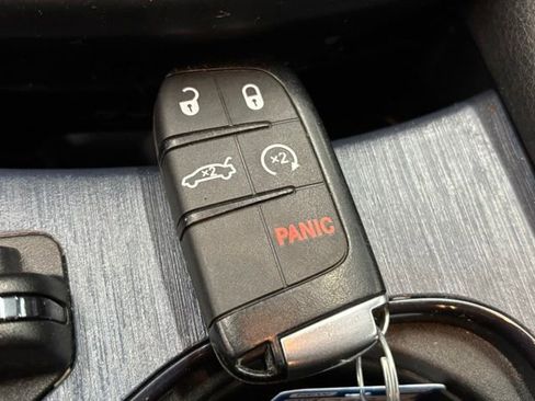 Used 2015 Chrysler 200 S w/ Comfort Group AWD/4WD image 29