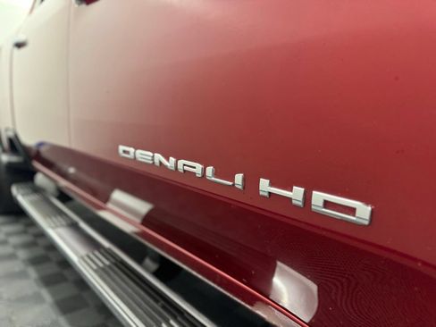 Used 2020 GMC Sierra 2500 Denali w/ Denali Ultimate Package AWD/4WD image 4