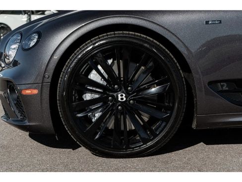 Used 2024 Bentley Continental GT Speed image 12