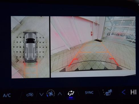 New 2026 Chevrolet Traverse LT w/ Midnight/Sport Edition image 50