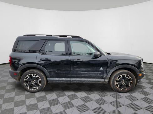 Used 2021 Ford Bronco Sport Outer Banks w/ Outer Banks Package (96D) image 6